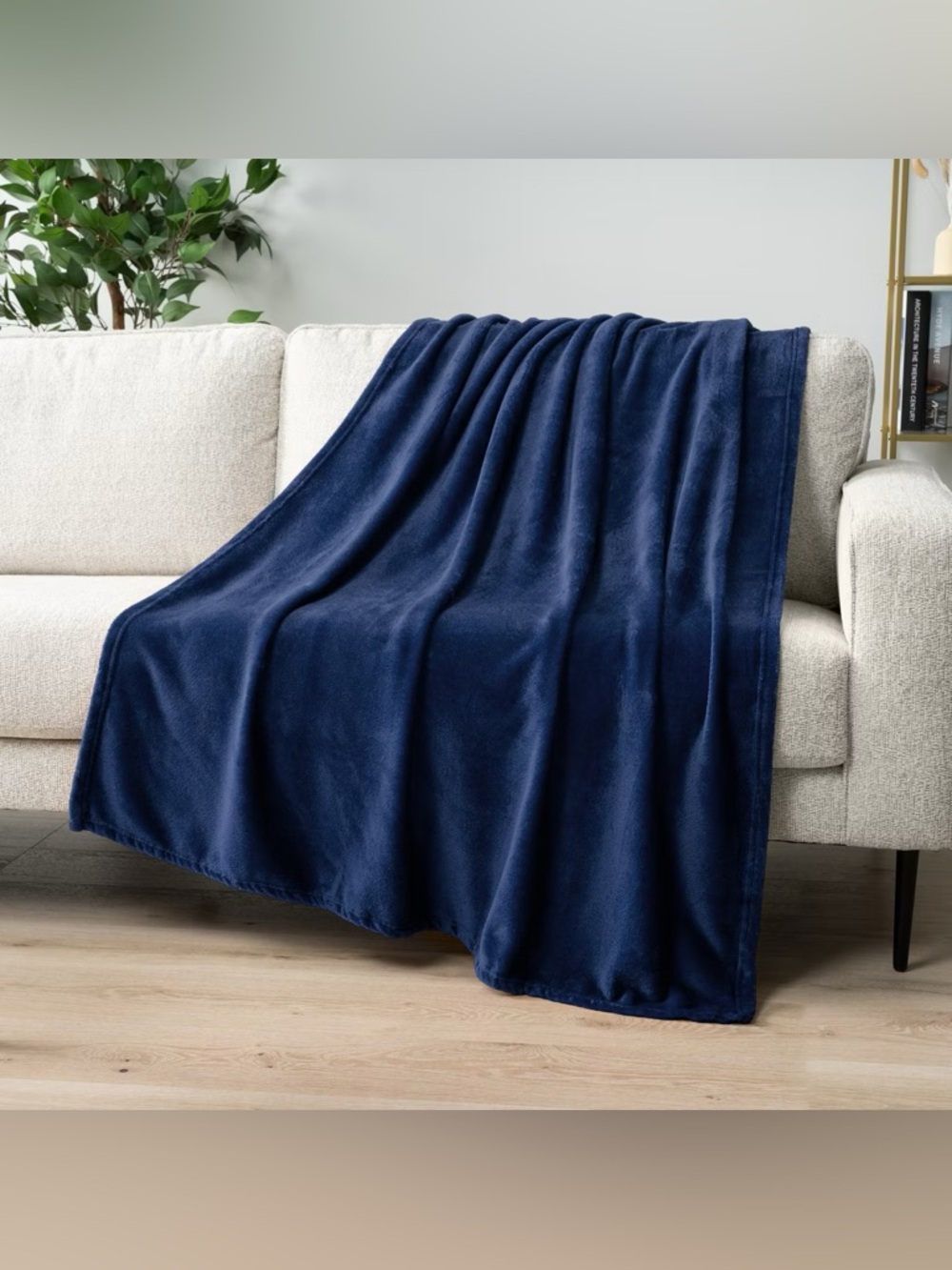 NWT Plush Micro-Mink Sherpa Throw Blanket - Deep Navy